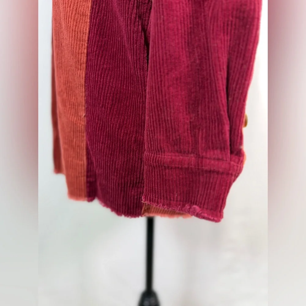 Oli & Hali Raw Edge Oversized Button Down Pocketed Corduroy Shacket Size M - Picture 11 of 14